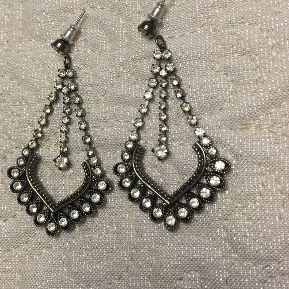 Cache earrings - Picture 7 of 7